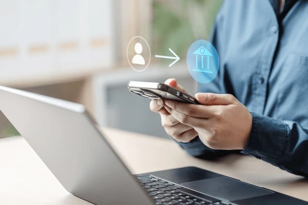 Si do shpërndahen 15 mln euro kompensim për fëmijët në llogaritë bankare të përfituesve